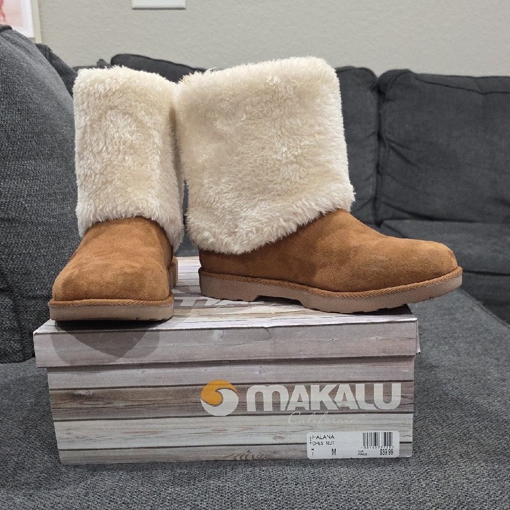 Women's Makalu Chestnut Boots